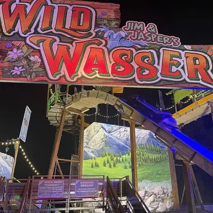 Jim und Jasper`s Wildwasserbahn